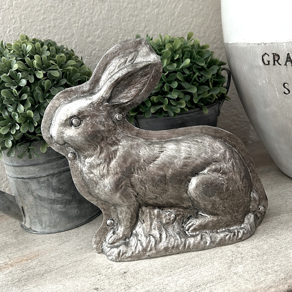 New Vintage Inspired Shabby Chic Farmhouse Candy Mold Bunny replica decor